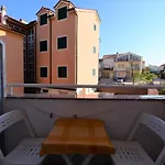 Hrga 3* Vodice
