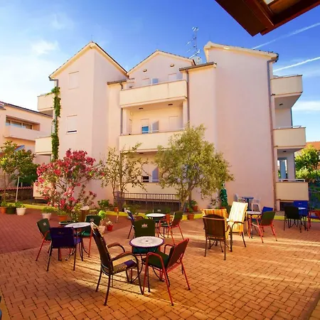 Hrga Maison d'hôtes 3*